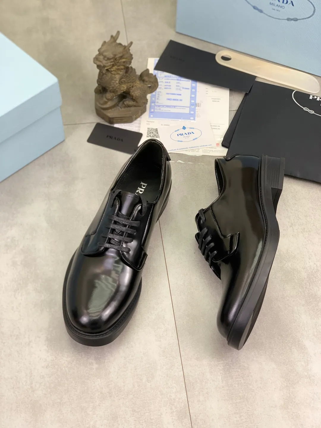 Men's Men's Shoes💰P640💰[New Style] High Quality Water-dyed Niuli 🆘[PRADA] Prada's latest casual business leather shoes for men! Listed simultaneously! The fabric is made of specially imported original calfskin, and the interior is made of imported water-dyed cowhide. It is absolutely luxurious and leads the fashion trend. High-end combination rubber outsole, size: 38-44 (45 and 46 can be customized) 3️⃣ colors available